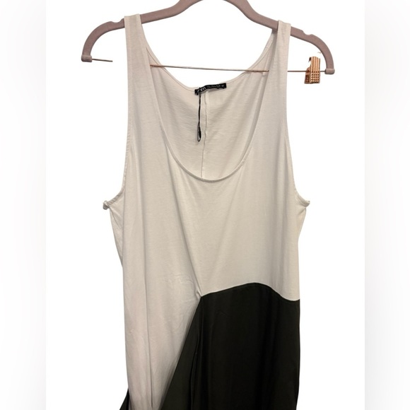 Zara Asymmetrical Dress in Cream and Black - Picture 5 of 6